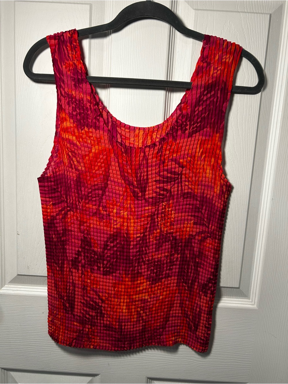 Impressions Pleated Tank Top in Red & Orange Floral Y2K